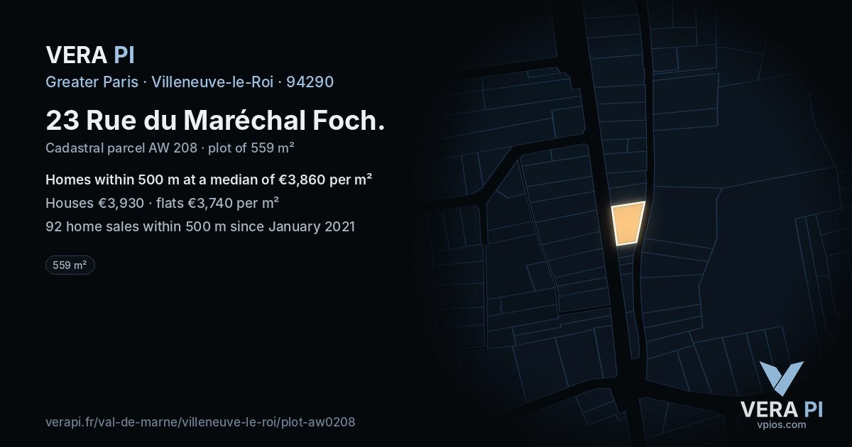23 Rue du Maréchal Foch, Villeneuve-le-Roi at night – the plot lit, the parcels around coloured by the prices near them