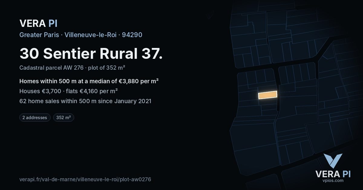 30 Sentier Rural 37, Villeneuve-le-Roi at night – the plot lit, the parcels around coloured by the prices near them