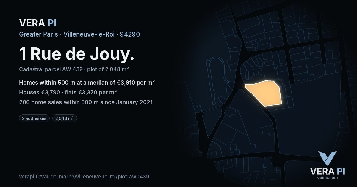 1 Rue de Jouy, Villeneuve-le-Roi at night – the plot lit, the parcels around coloured by the prices near them