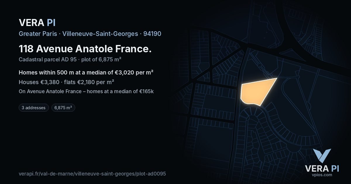 118 Avenue Anatole France, Villeneuve-Saint-Georges at night – the plot lit, the parcels around coloured by the prices near them