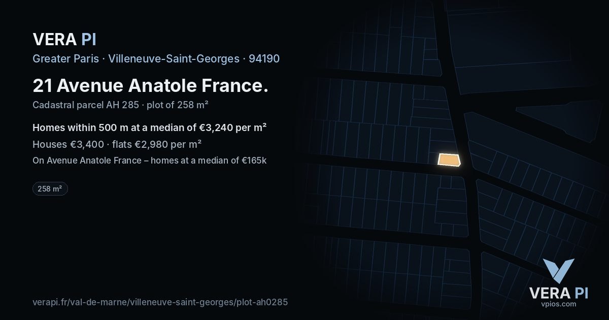 21 Avenue Anatole France, Villeneuve-Saint-Georges at night – the plot lit, the parcels around coloured by the prices near them