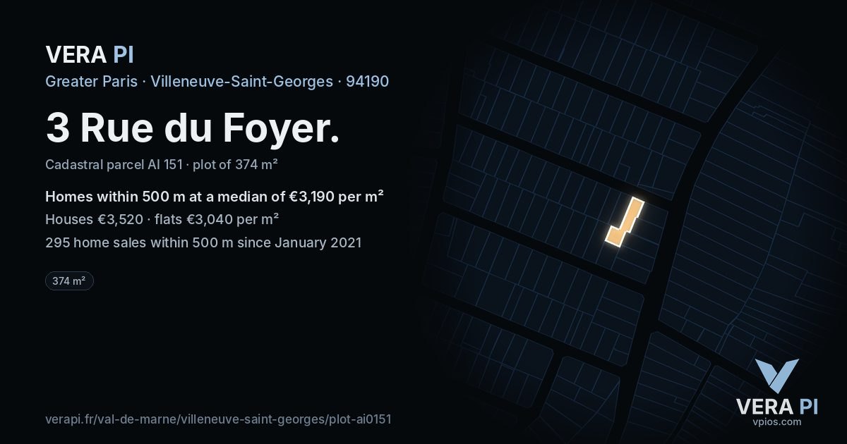 3 Rue du Foyer, Villeneuve-Saint-Georges at night – the plot lit, the parcels around coloured by the prices near them