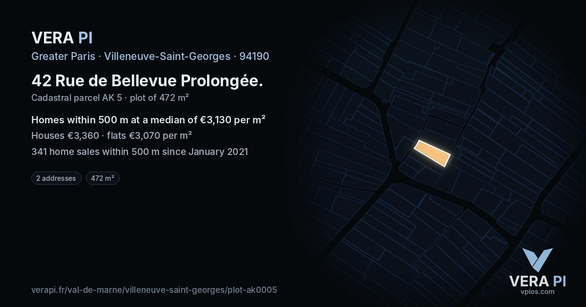 42 Rue de Bellevue Prolongée, Villeneuve-Saint-Georges at night – the plot lit, the parcels around coloured by the prices near them