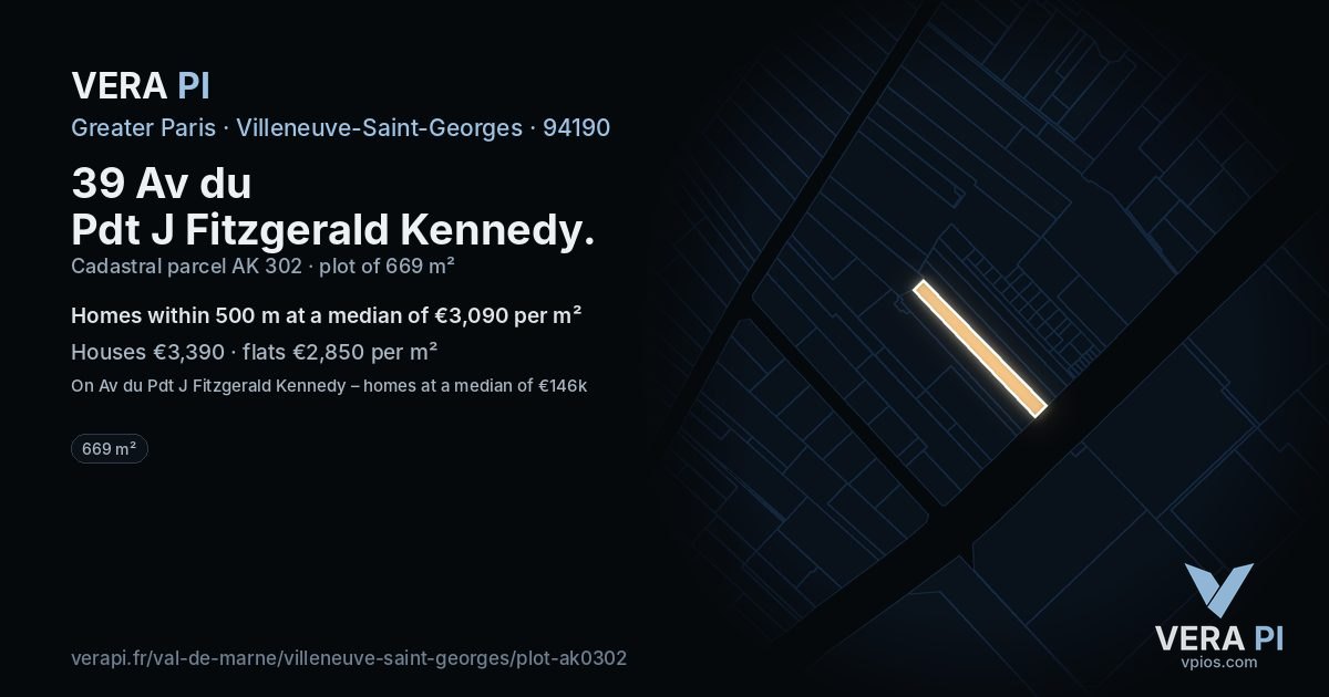 39 Av du Pdt J Fitzgerald Kennedy, Villeneuve-Saint-Georges at night – the plot lit, the parcels around coloured by the prices near them
