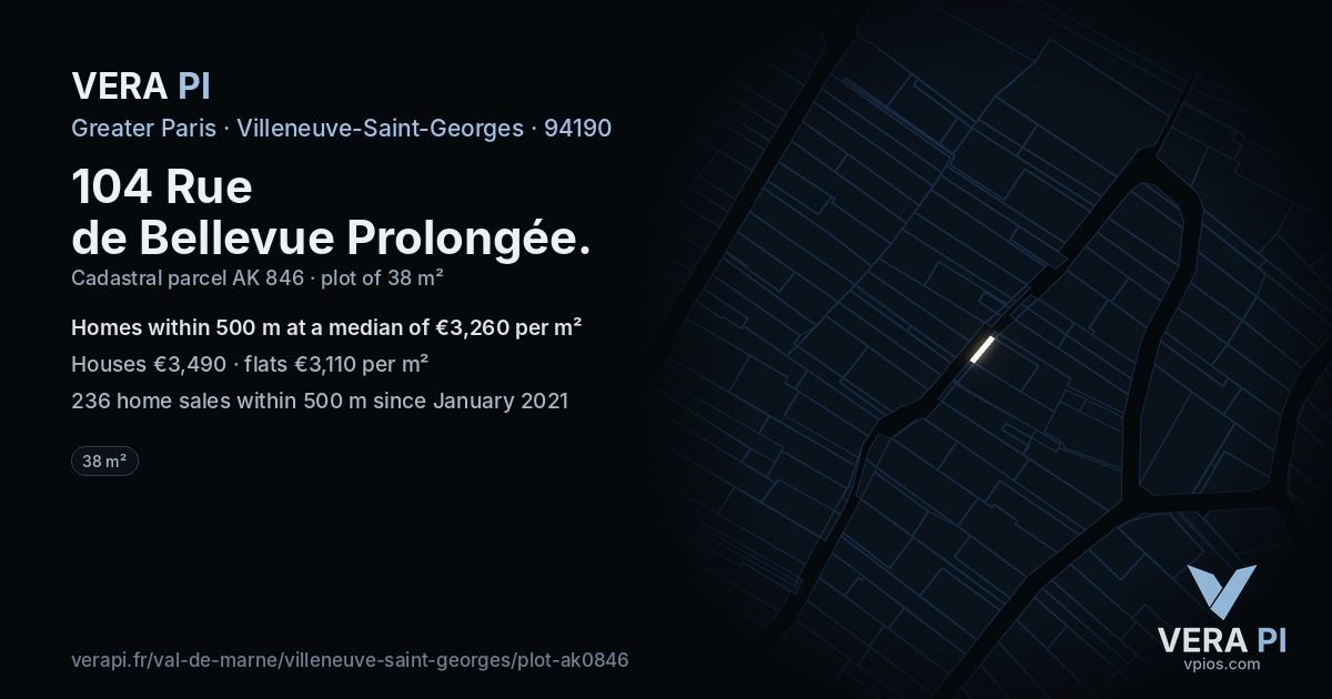 104 Rue de Bellevue Prolongée, Villeneuve-Saint-Georges at night – the plot lit, the parcels around coloured by the prices near them