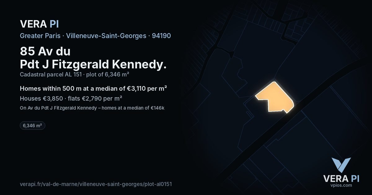 85 Av du Pdt J Fitzgerald Kennedy, Villeneuve-Saint-Georges at night – the plot lit, the parcels around coloured by the prices near them