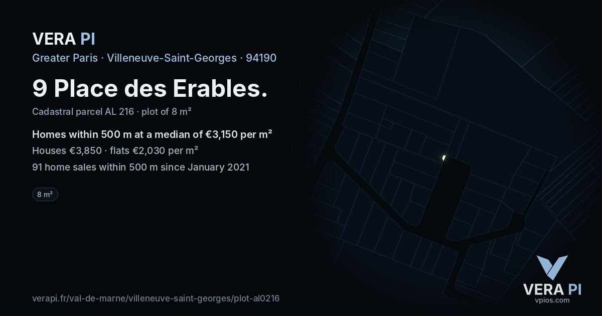 9 Place des Erables, Villeneuve-Saint-Georges at night – the plot lit, the parcels around coloured by the prices near them