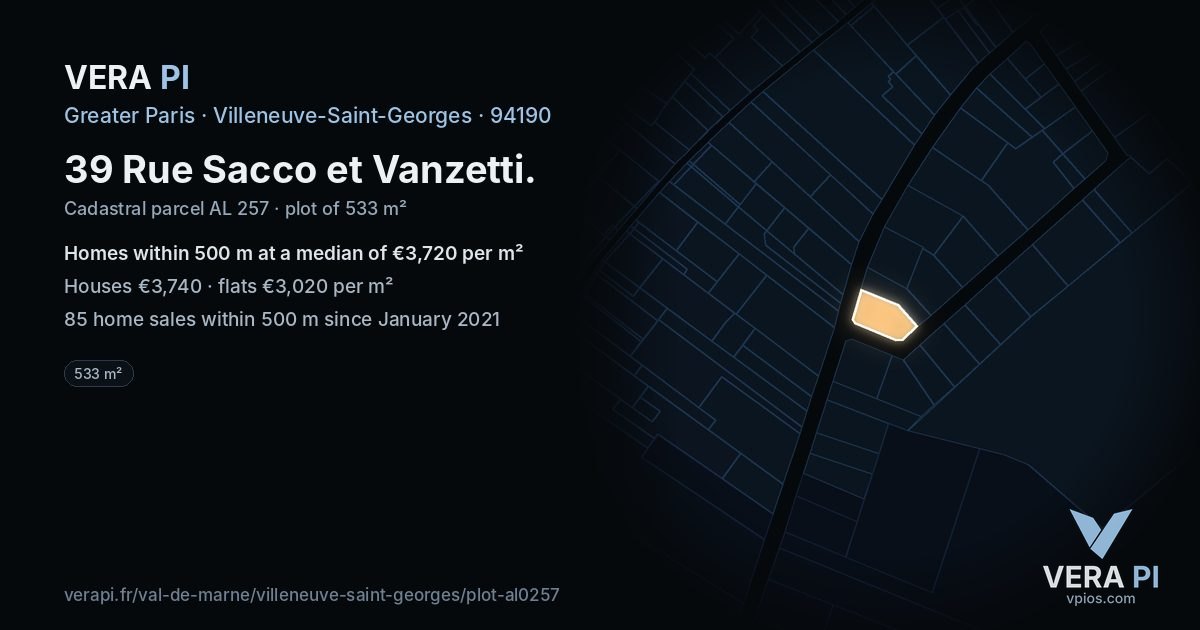 39 Rue Sacco et Vanzetti, Villeneuve-Saint-Georges at night – the plot lit, the parcels around coloured by the prices near them