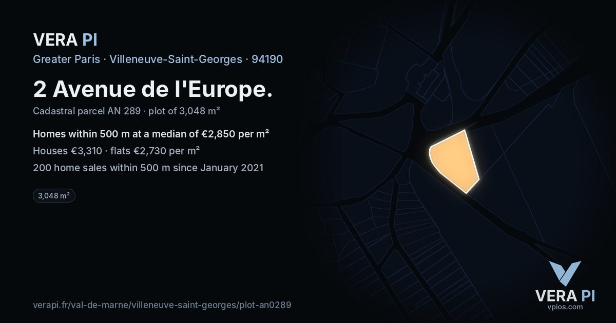 2 Avenue de l'Europe, Villeneuve-Saint-Georges at night – the plot lit, the parcels around coloured by the prices near them