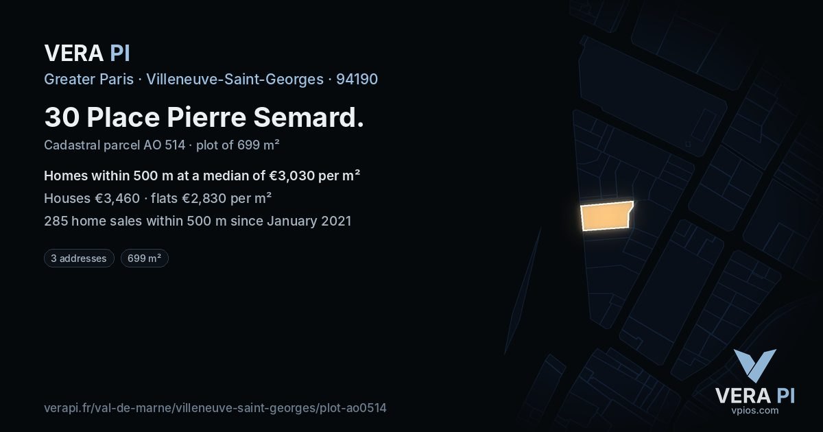 30 Place Pierre Semard, Villeneuve-Saint-Georges at night – the plot lit, the parcels around coloured by the prices near them