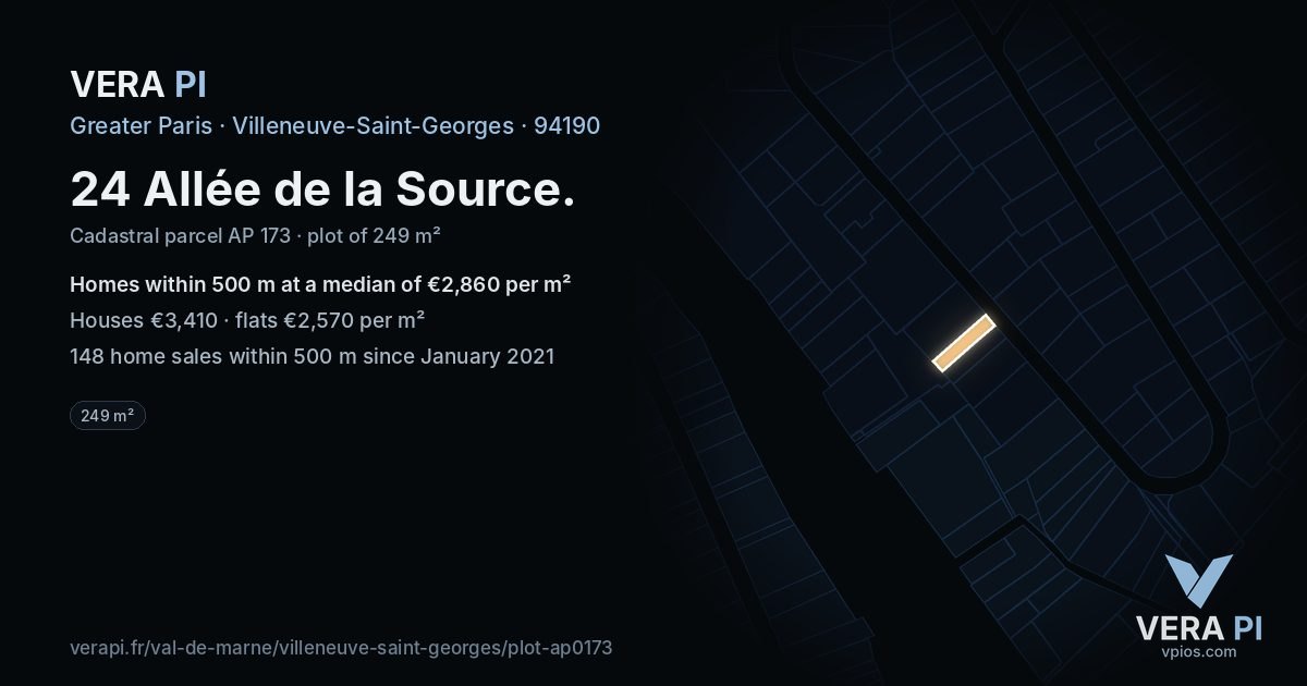 24 Allée de la Source, Villeneuve-Saint-Georges at night – the plot lit, the parcels around coloured by the prices near them