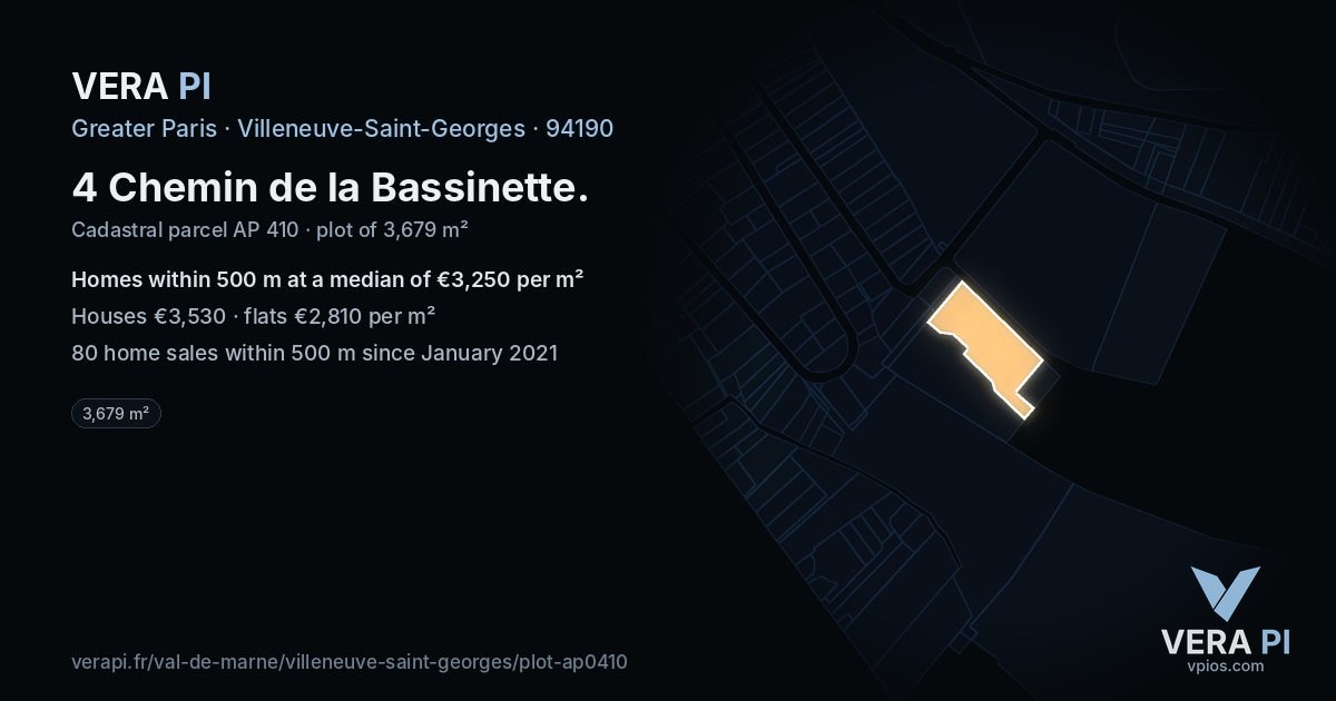 4 Chemin de la Bassinette, Villeneuve-Saint-Georges at night – the plot lit, the parcels around coloured by the prices near them