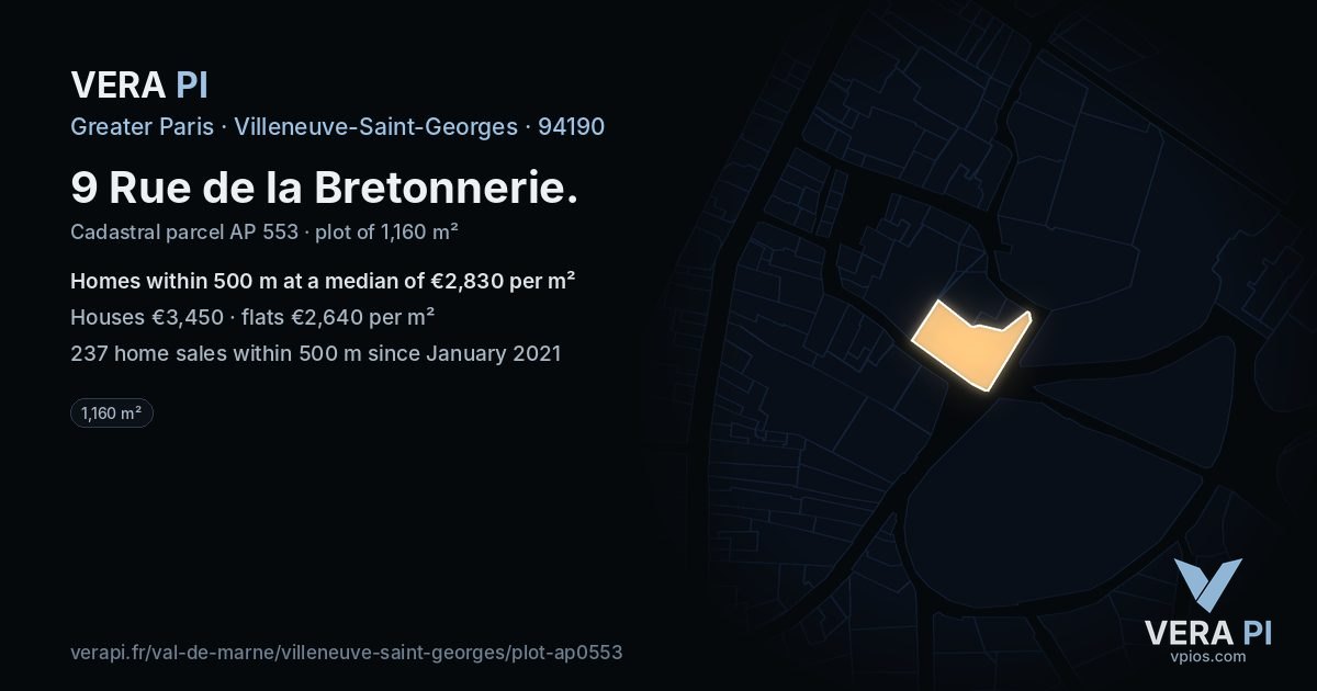 9 Rue de la Bretonnerie, Villeneuve-Saint-Georges at night – the plot lit, the parcels around coloured by the prices near them