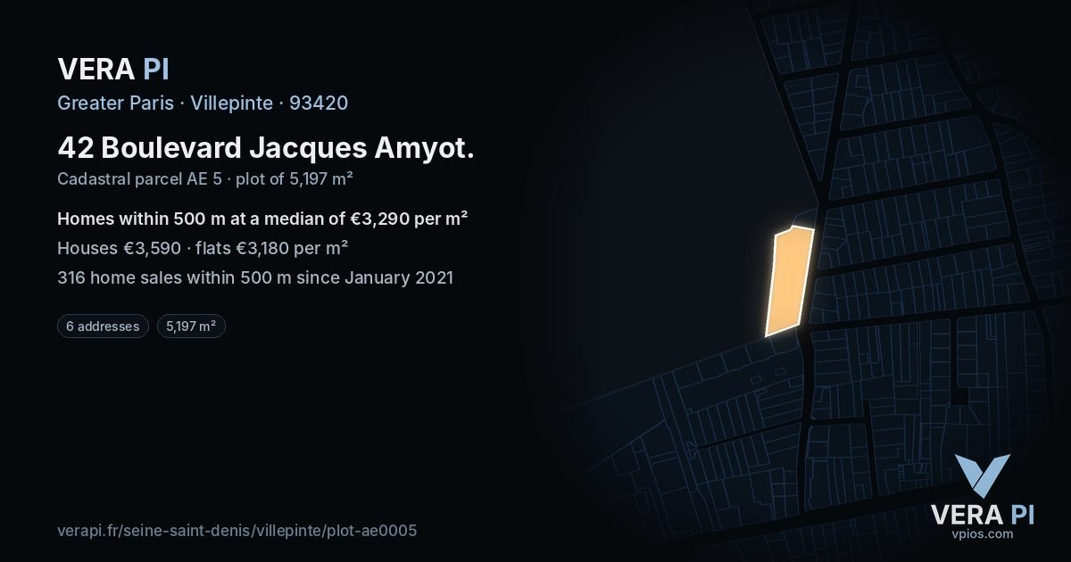 42 Boulevard Jacques Amyot, Villepinte at night – the plot lit, the parcels around coloured by the prices near them