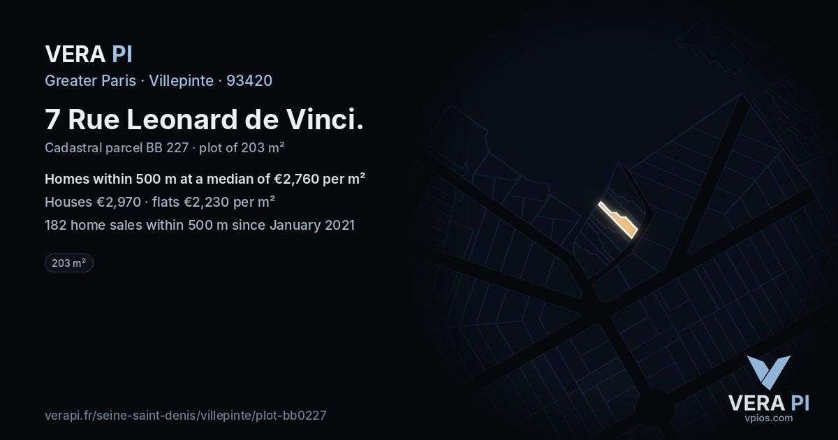 7 Rue Leonard de Vinci, Villepinte at night – the plot lit, the parcels around coloured by the prices near them