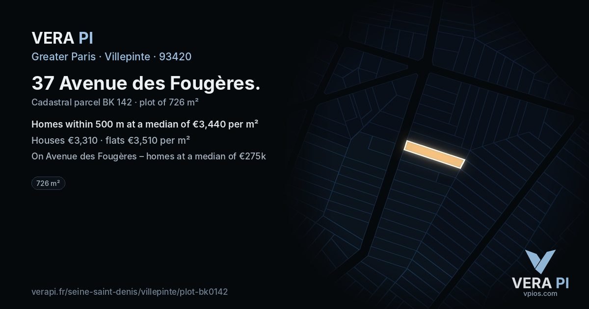 37 Avenue des Fougères, Villepinte at night – the plot lit, the parcels around coloured by the prices near them
