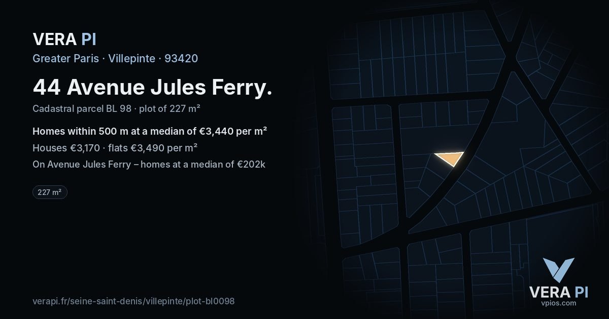 44 Avenue Jules Ferry, Villepinte at night – the plot lit, the parcels around coloured by the prices near them
