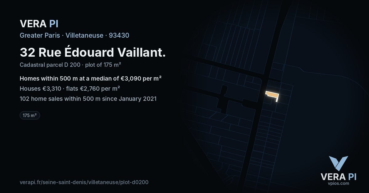 32 Rue Édouard Vaillant, Villetaneuse at night – the plot lit, the parcels around coloured by the prices near them