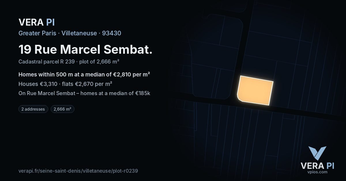 19 Rue Marcel Sembat, Villetaneuse at night – the plot lit, the parcels around coloured by the prices near them