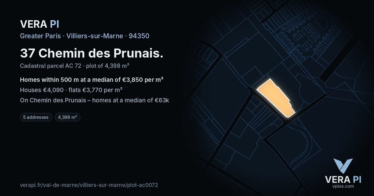 37 Chemin des Prunais, Villiers-sur-Marne at night – the plot lit, the parcels around coloured by the prices near them
