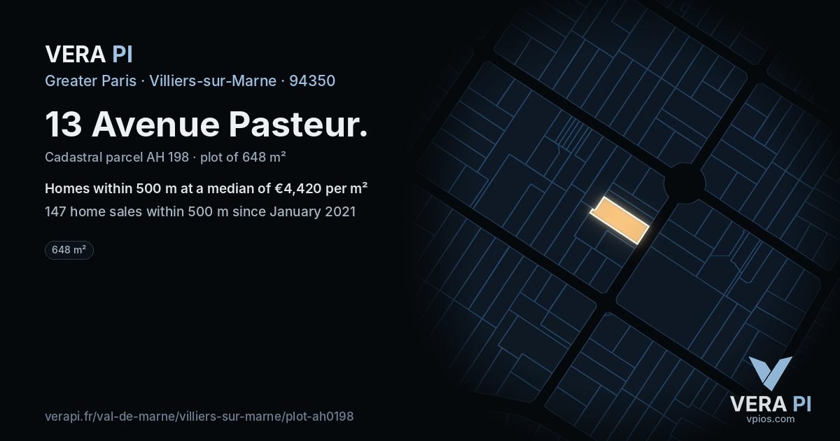 13 Avenue Pasteur, Villiers-sur-Marne at night – the plot lit, the parcels around coloured by the prices near them