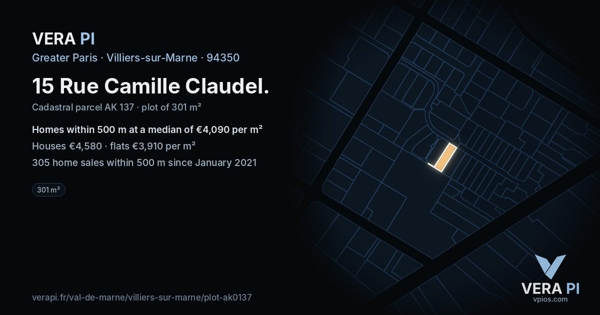 15 Rue Camille Claudel, Villiers-sur-Marne at night – the plot lit, the parcels around coloured by the prices near them