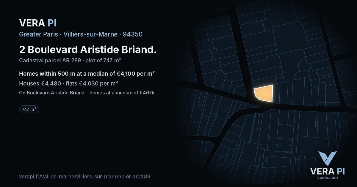 2 Boulevard Aristide Briand, Villiers-sur-Marne at night – the plot lit, the parcels around coloured by the prices near them