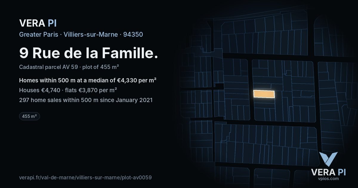 9 Rue de la Famille, Villiers-sur-Marne at night – the plot lit, the parcels around coloured by the prices near them