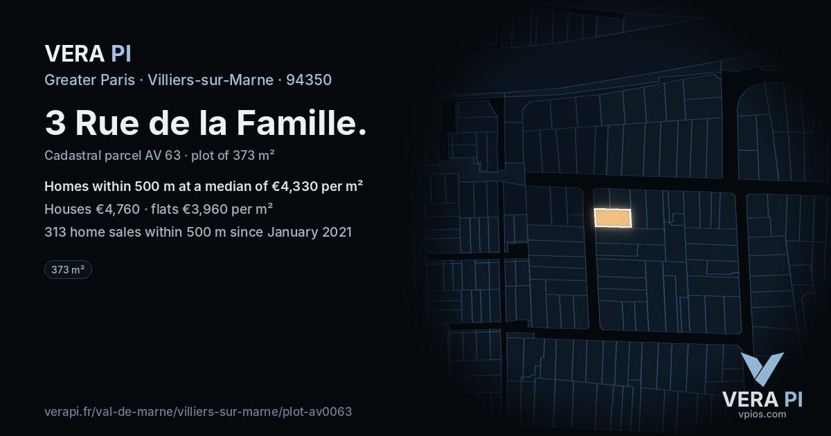 3 Rue de la Famille, Villiers-sur-Marne at night – the plot lit, the parcels around coloured by the prices near them