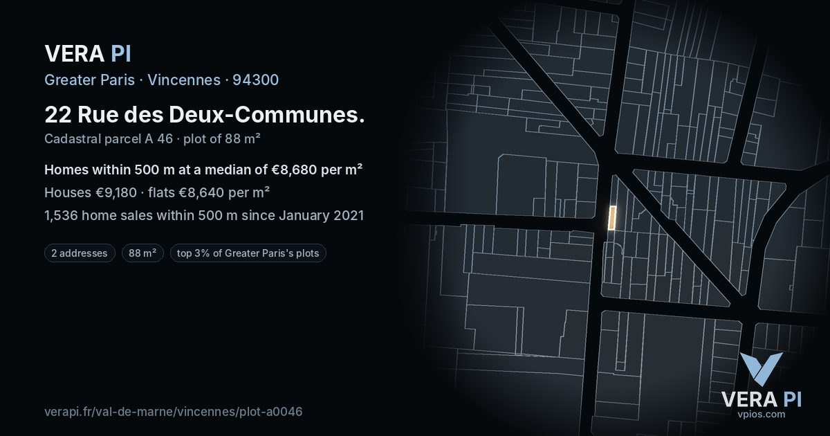 22 Rue des Deux-Communes, Vincennes at night – the plot lit, the parcels around coloured by the prices near them