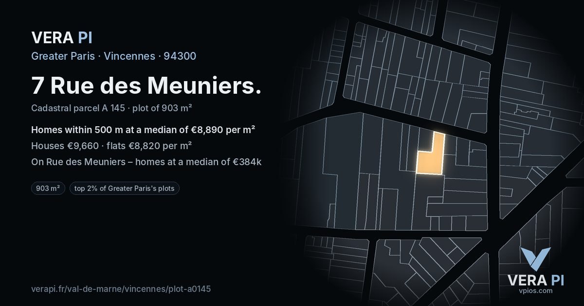 7 Rue des Meuniers, Vincennes at night – the plot lit, the parcels around coloured by the prices near them