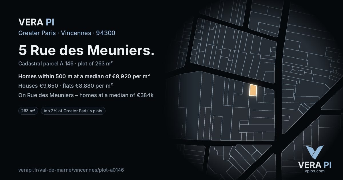 5 Rue des Meuniers, Vincennes at night – the plot lit, the parcels around coloured by the prices near them