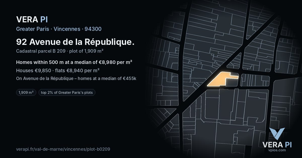 92 Avenue de la République, Vincennes at night – the plot lit, the parcels around coloured by the prices near them