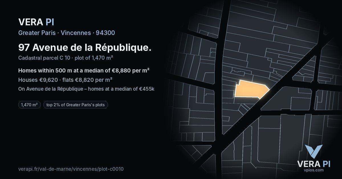97 Avenue de la République, Vincennes at night – the plot lit, the parcels around coloured by the prices near them