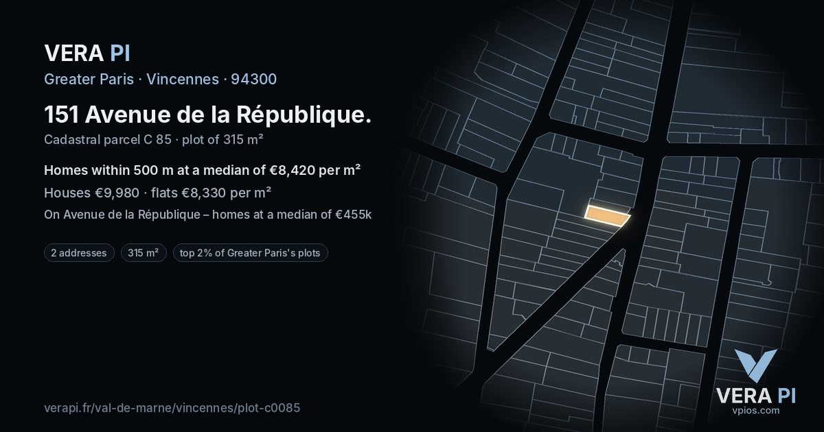 151 Avenue de la République, Vincennes at night – the plot lit, the parcels around coloured by the prices near them