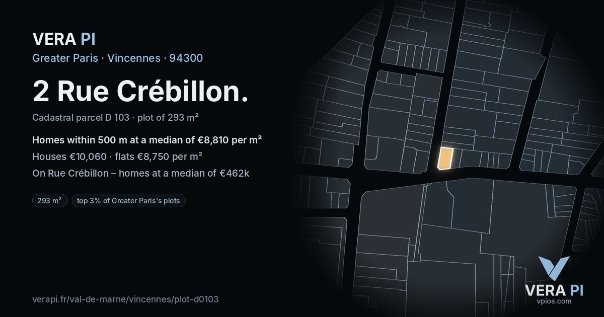 2 Rue Crébillon, Vincennes at night – the plot lit, the parcels around coloured by the prices near them