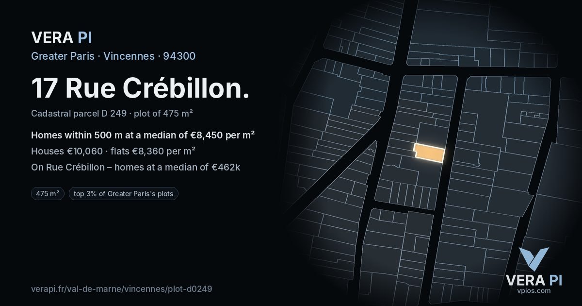 17 Rue Crébillon, Vincennes at night – the plot lit, the parcels around coloured by the prices near them