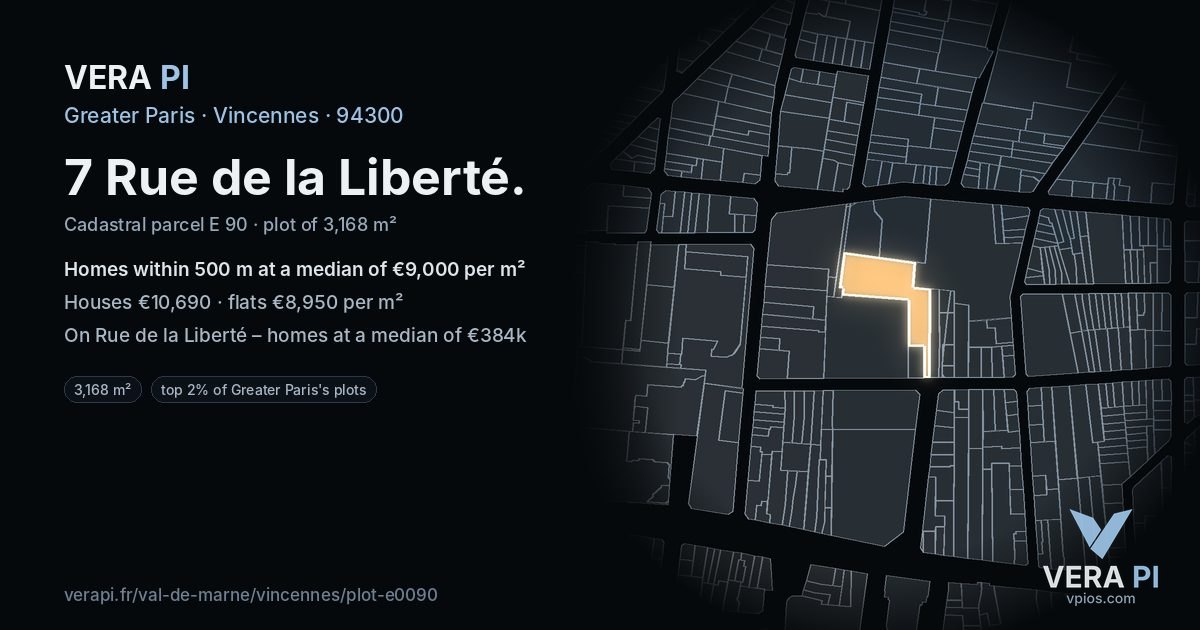 7 Rue de la Liberté, Vincennes at night – the plot lit, the parcels around coloured by the prices near them