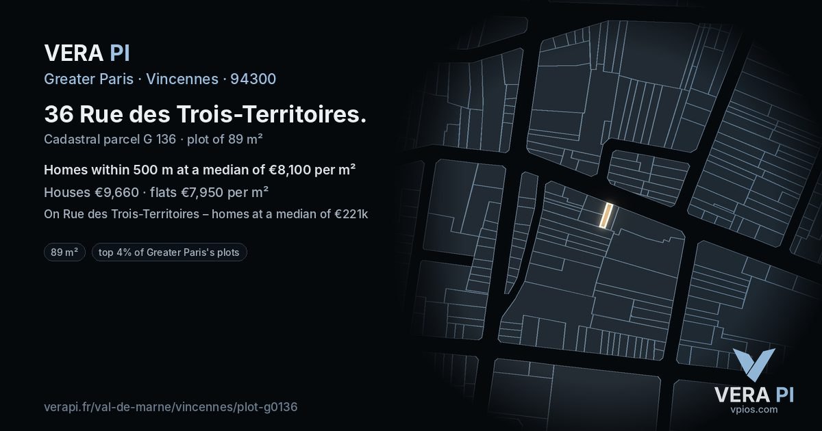36 Rue des Trois-Territoires, Vincennes at night – the plot lit, the parcels around coloured by the prices near them