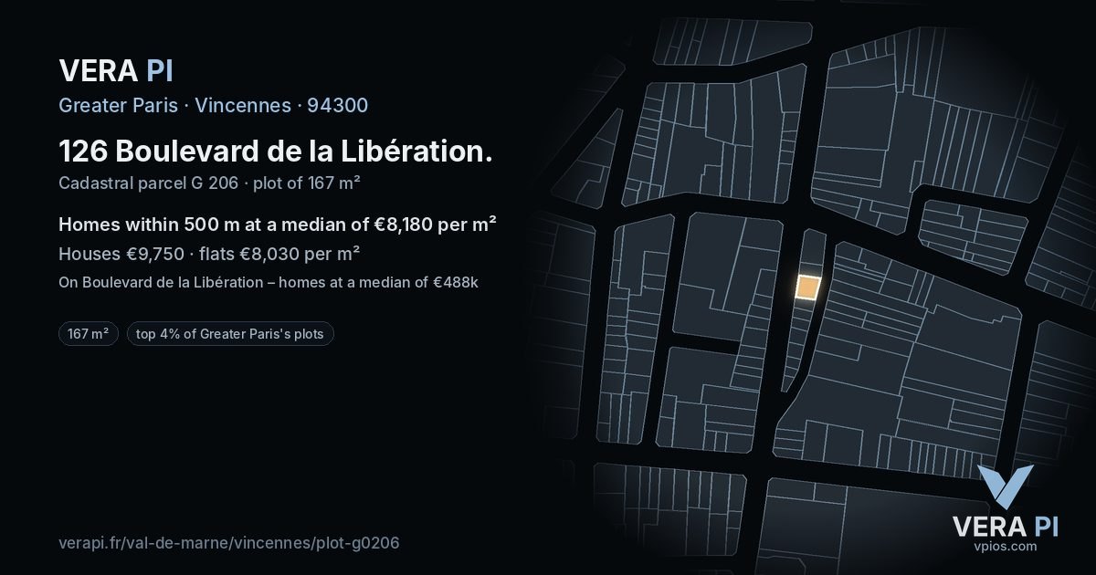 126 Boulevard de la Libération, Vincennes at night – the plot lit, the parcels around coloured by the prices near them