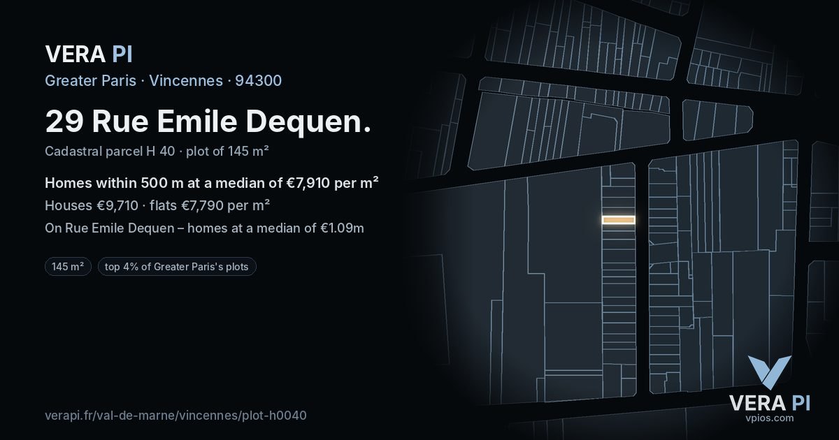 29 Rue Emile Dequen, Vincennes at night – the plot lit, the parcels around coloured by the prices near them