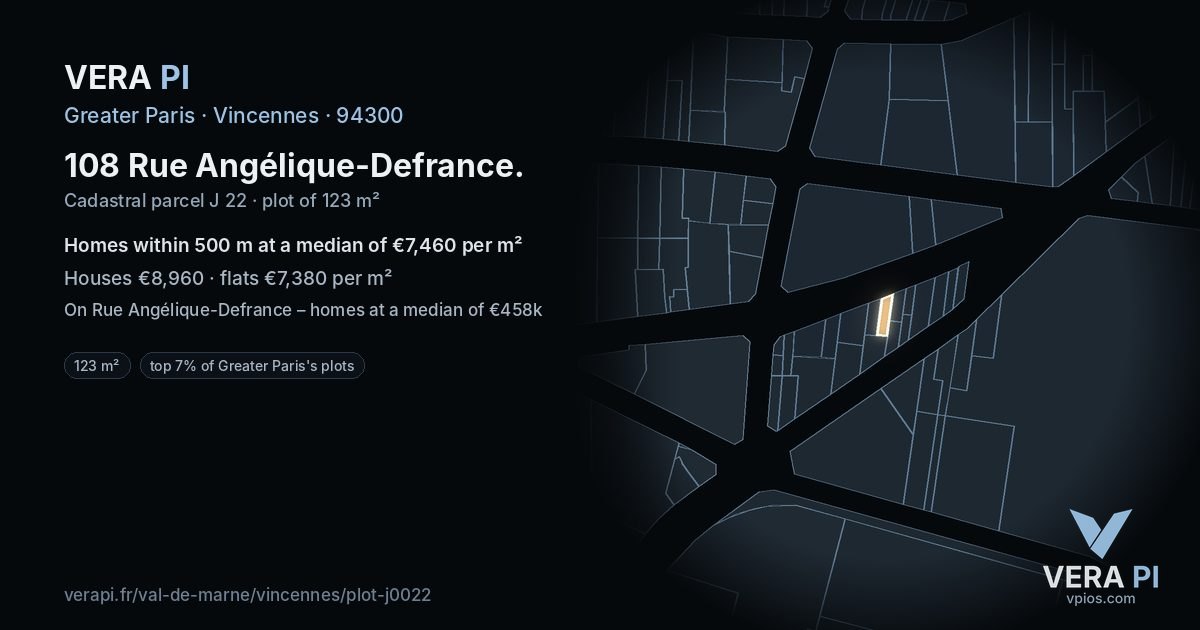 108 Rue Angélique-Defrance, Vincennes at night – the plot lit, the parcels around coloured by the prices near them