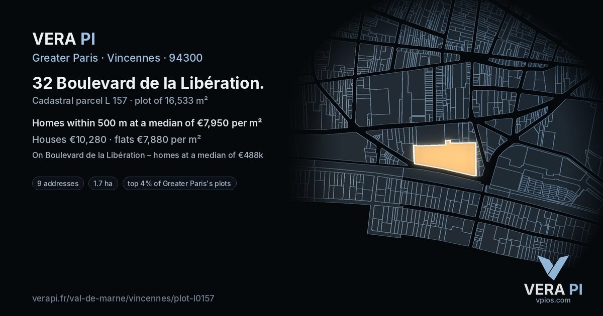 32 Boulevard de la Libération, Vincennes at night – the plot lit, the parcels around coloured by the prices near them