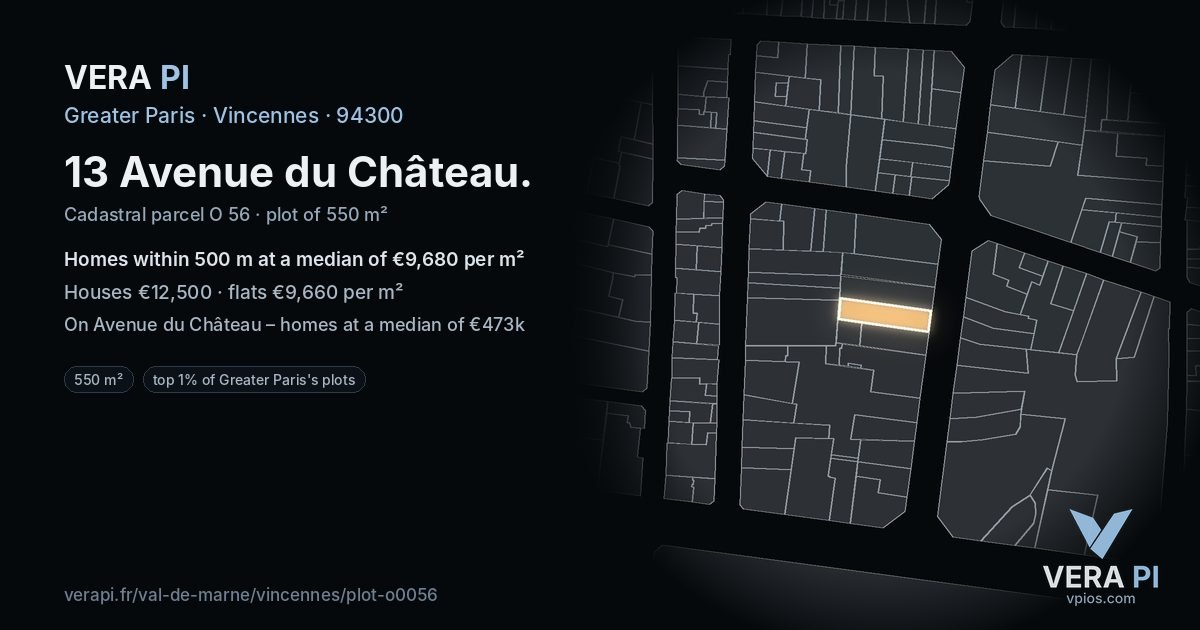 13 Avenue du Château, Vincennes at night – the plot lit, the parcels around coloured by the prices near them