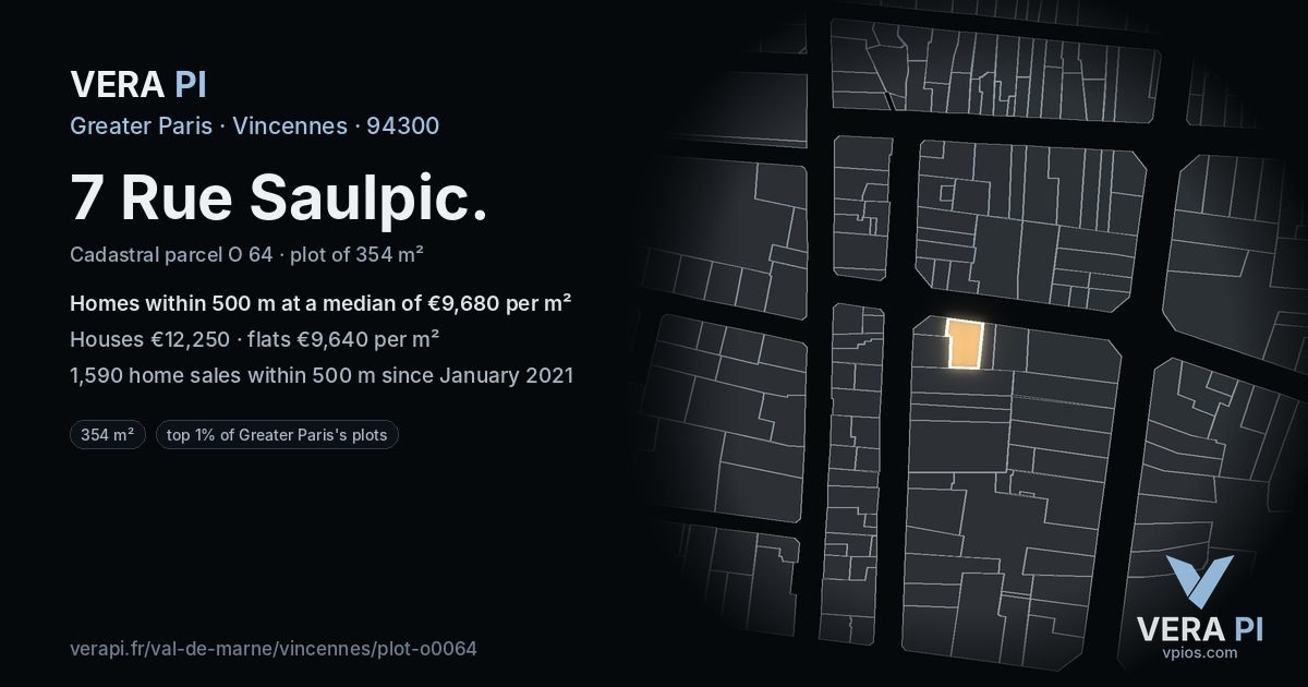 7 Rue Saulpic, Vincennes at night – the plot lit, the parcels around coloured by the prices near them