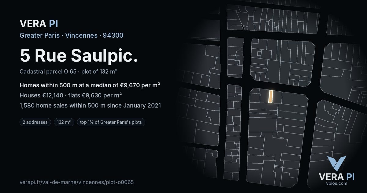 5 Rue Saulpic, Vincennes at night – the plot lit, the parcels around coloured by the prices near them