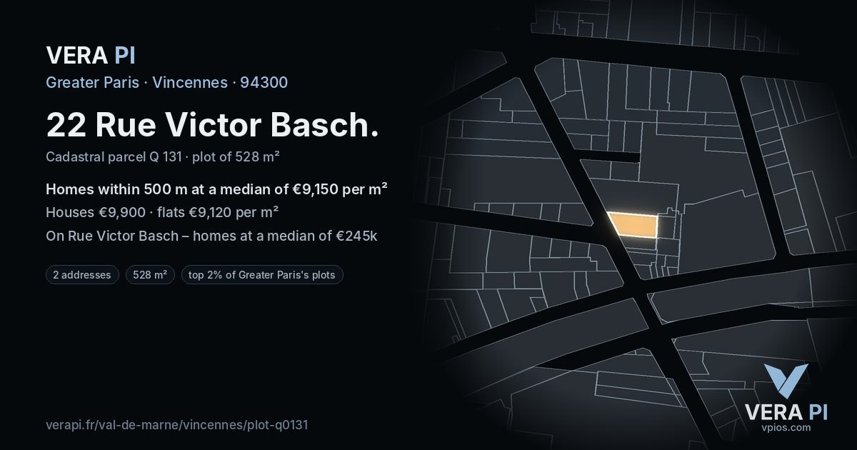 22 Rue Victor Basch, Vincennes at night – the plot lit, the parcels around coloured by the prices near them