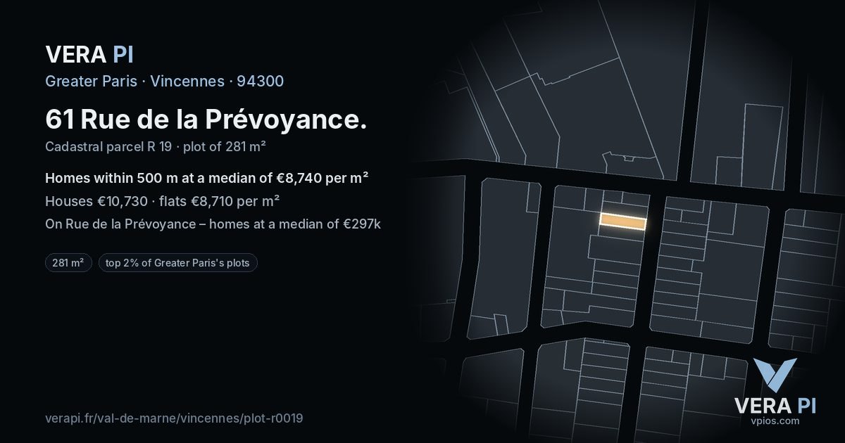 61 Rue de la Prévoyance, Vincennes at night – the plot lit, the parcels around coloured by the prices near them