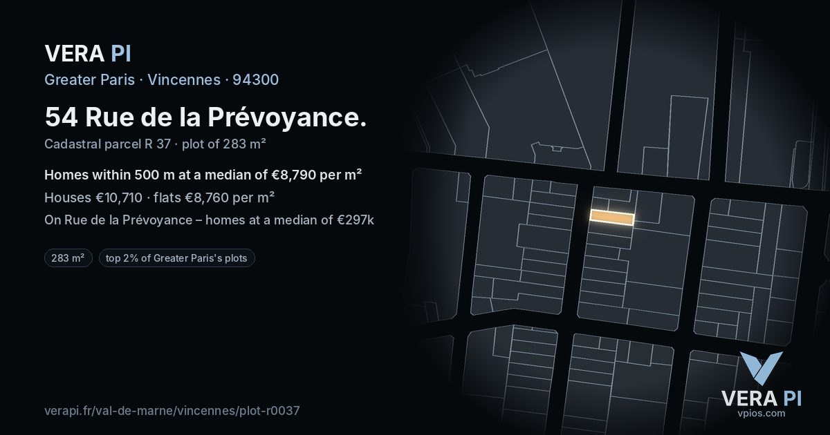 54 Rue de la Prévoyance, Vincennes at night – the plot lit, the parcels around coloured by the prices near them