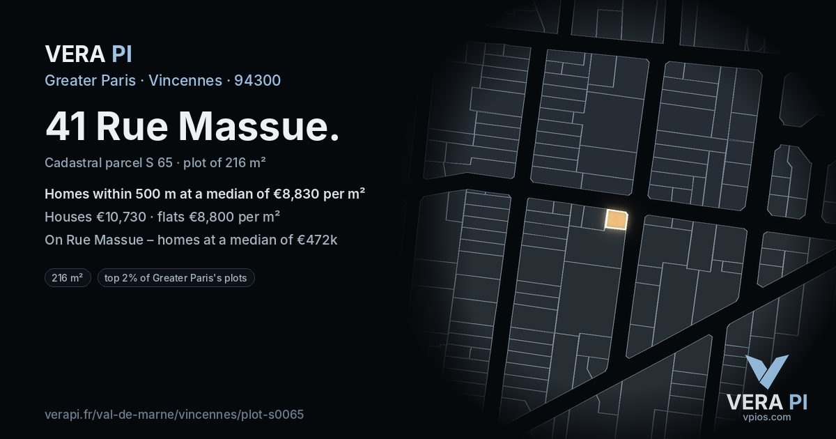 41 Rue Massue, Vincennes at night – the plot lit, the parcels around coloured by the prices near them